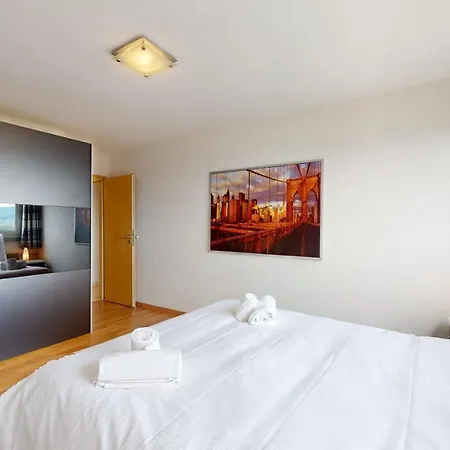 2 Bedroom With View - Close To Geneva & Lausanne Apartamento Gland