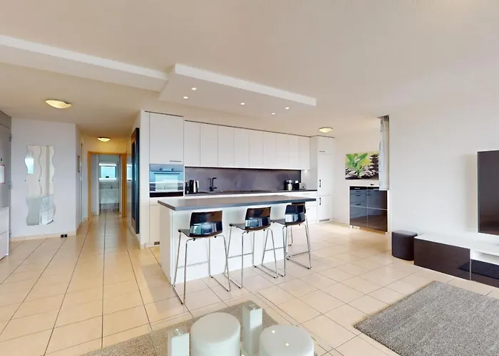 Appartement 2 Bedroom With View - Close To Geneva & Lausanne *